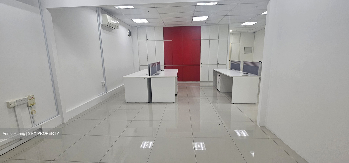 Primz Bizhub (D25), Office #554660811
